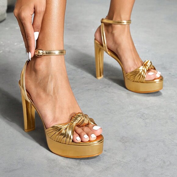 Gold Sophisticated Women's Elegant Heels - Picture 4 of 5
